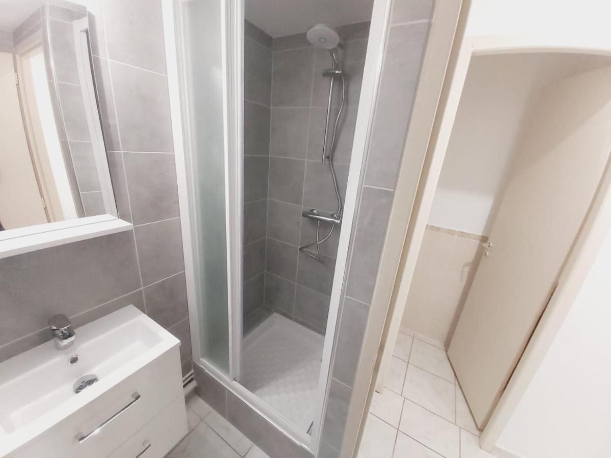 Appartement T2 Avec Balcon A Argeles Gazost Exterior foto